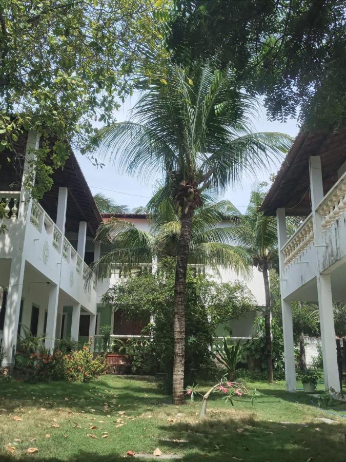 Residencia Pancho Villa Canoa Quebrada Eksteriør billede