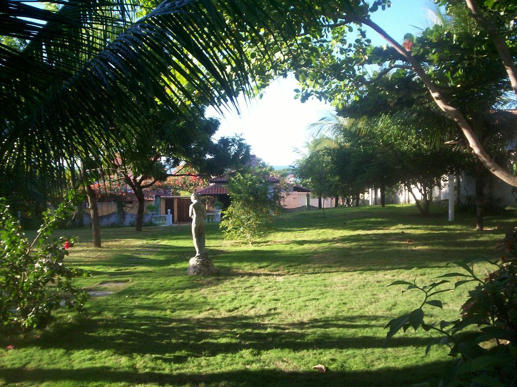 Residencia Pancho Villa Canoa Quebrada Eksteriør billede