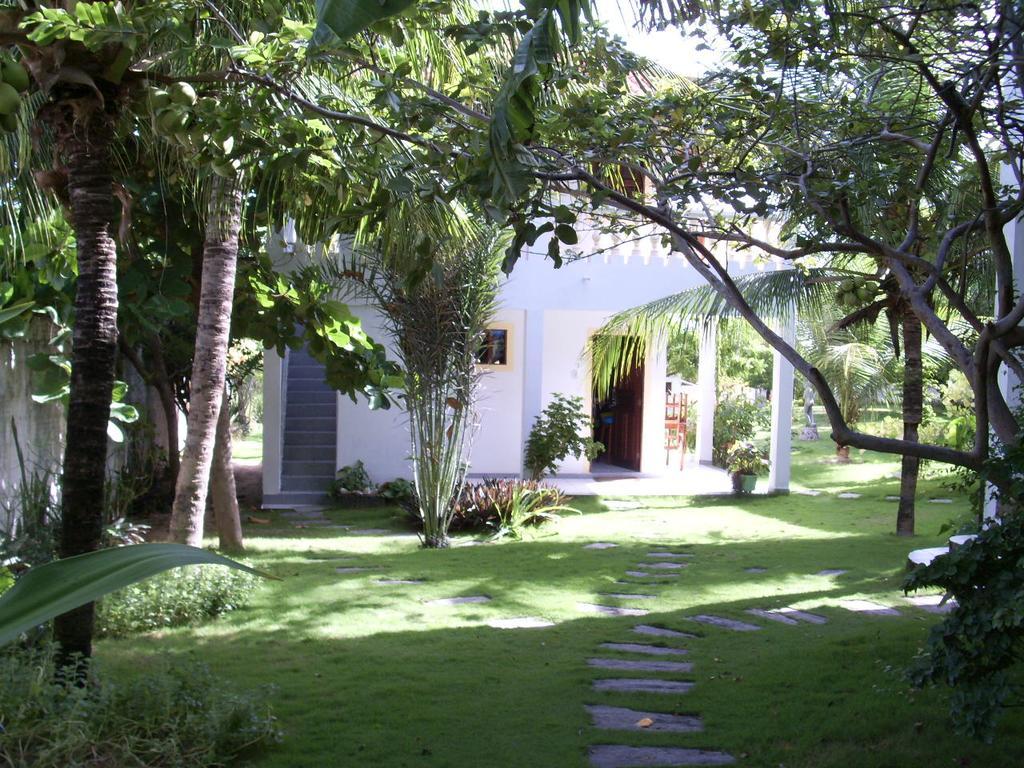 Residencia Pancho Villa Canoa Quebrada Eksteriør billede